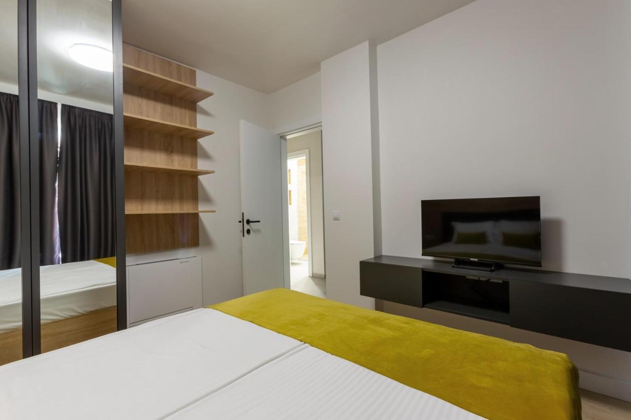 Inter Holiday Apartments Поморие Экстерьер фото