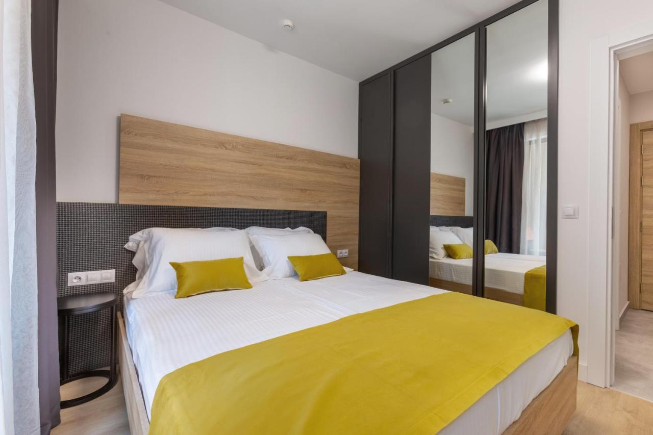 Inter Holiday Apartments Поморие Экстерьер фото