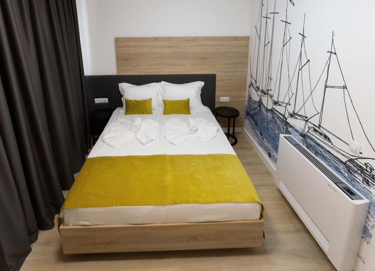 Inter Holiday Apartments Поморие Экстерьер фото