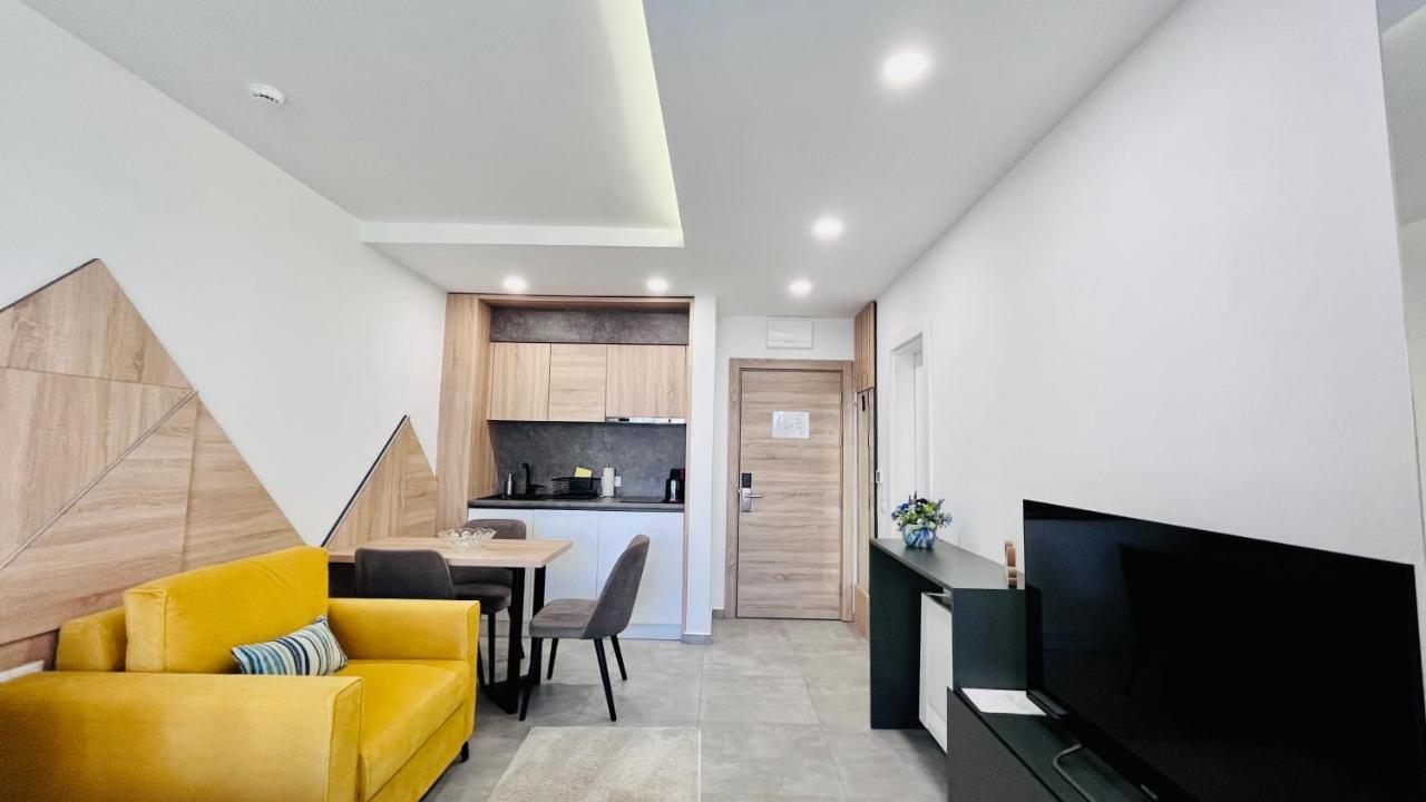 Inter Holiday Apartments Поморие Экстерьер фото